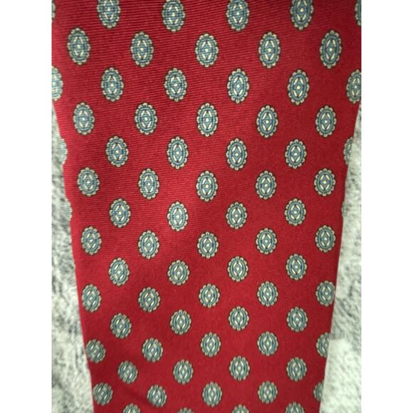 Christian Dior All Silk Red Medallion Necktie Tie - Picture 1 of 4